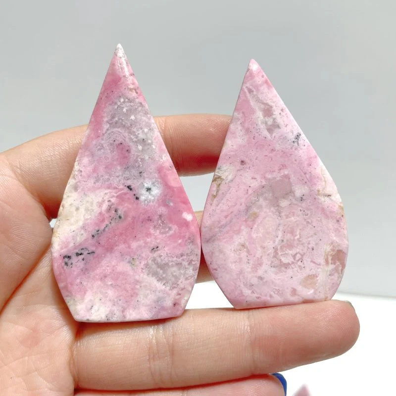Peru Rhodonite Arrow Head Shape Wholesale - Image 7