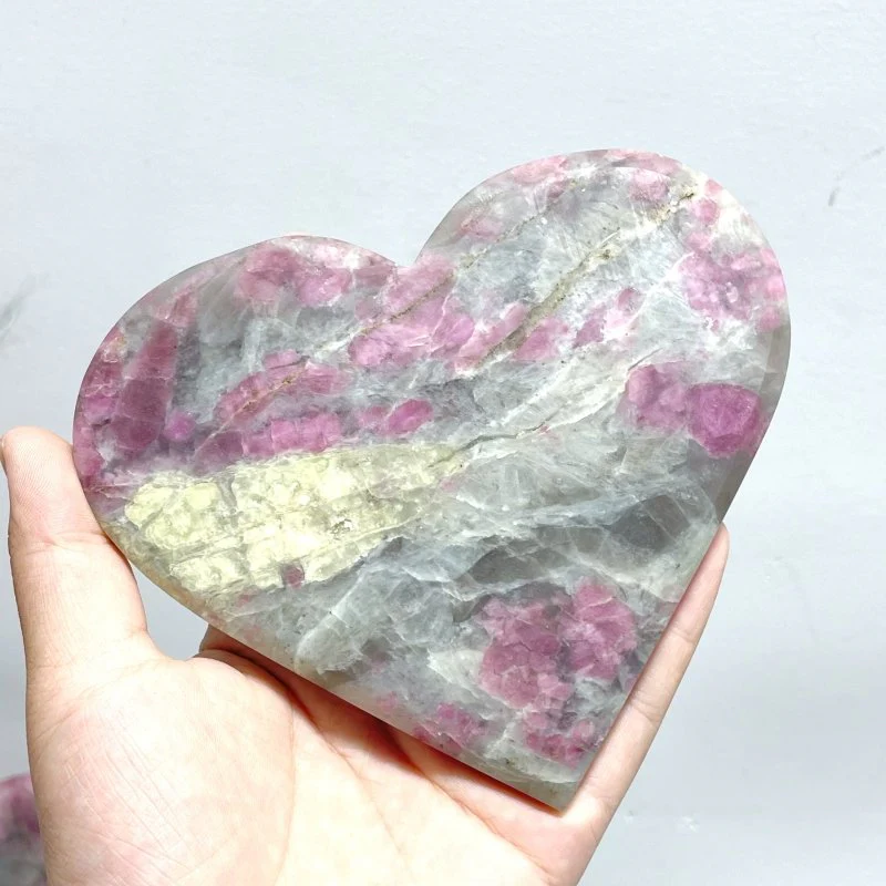 7 Pieces Pink Tourmaline Heart With Stand - Image 4