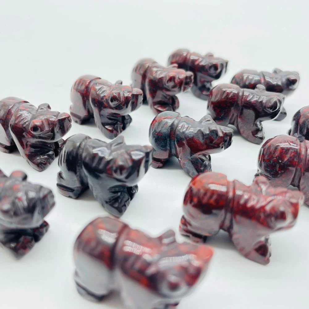 Polar Bear Hematite Carving Wholesale - Image 4