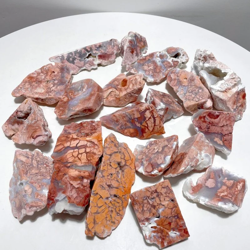 18 Pieces Polished Pink Agate Geode Free Form