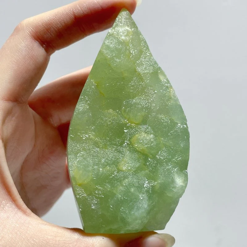 Prehnite Arrow Head Shape Wholesale - Image 8