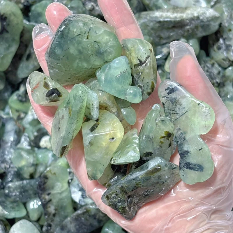 Polished Prehnite Gravel Chips Mixed Size Wholesale - Image 4