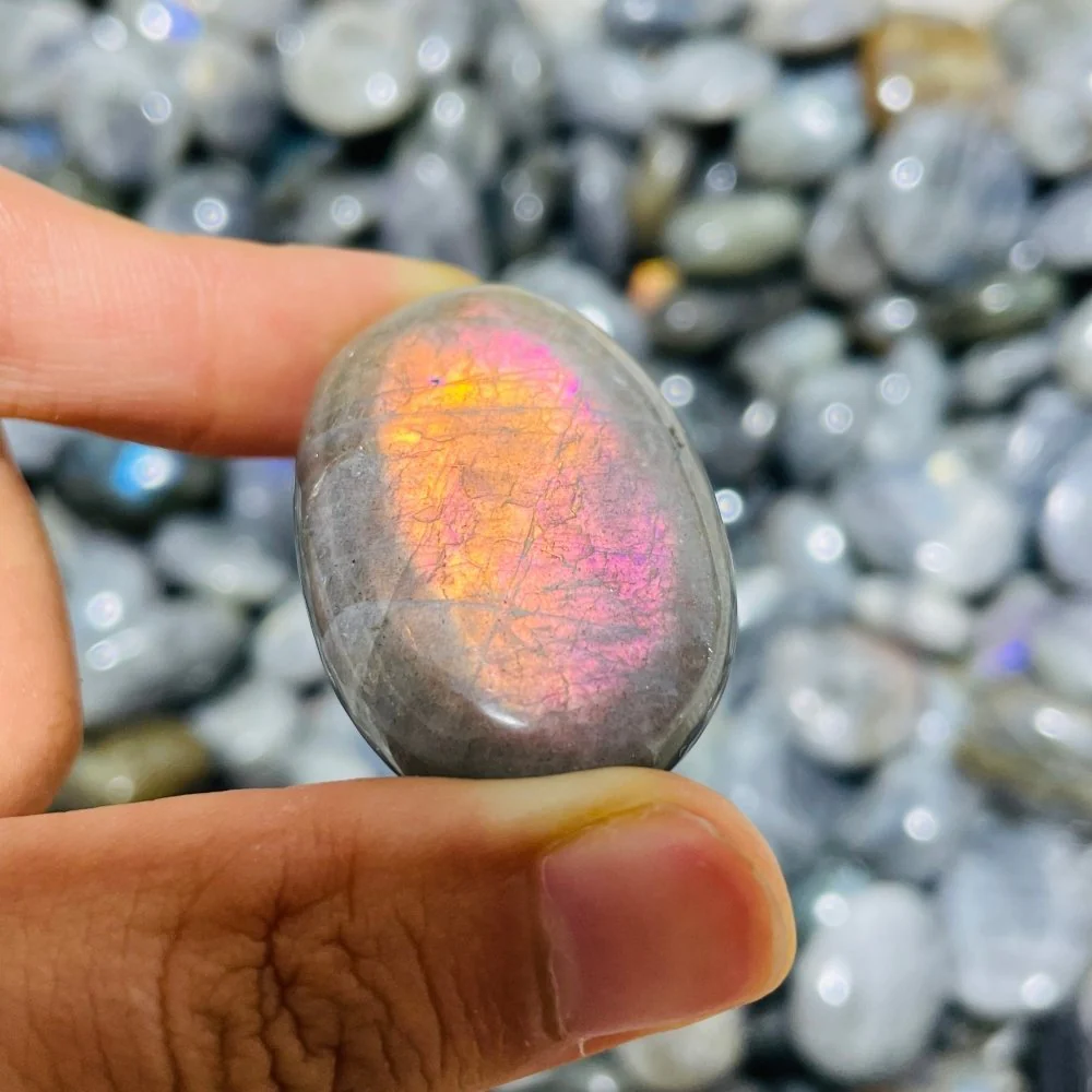 7.77kg(17lbs) Small Purple Blue Labradorite Palm - Image 3