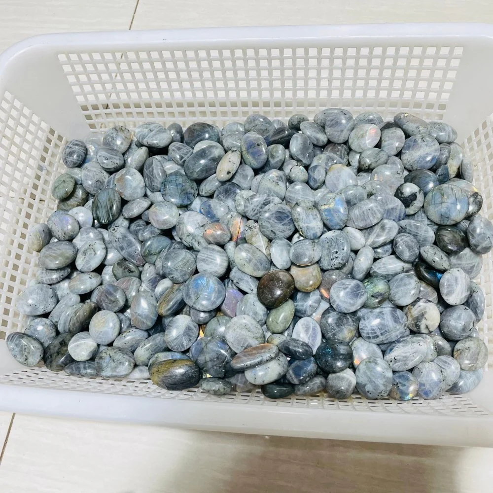 7.77kg(17lbs) Small Purple Blue Labradorite Palm - Image 7