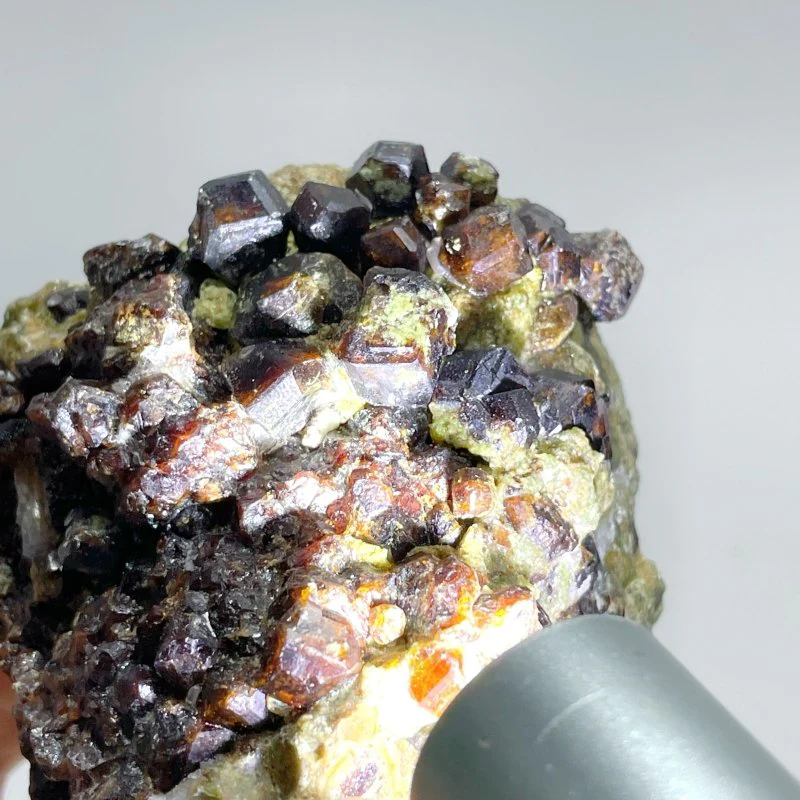 8 Pieces Raw Garnet Specimen #1 - Image 4