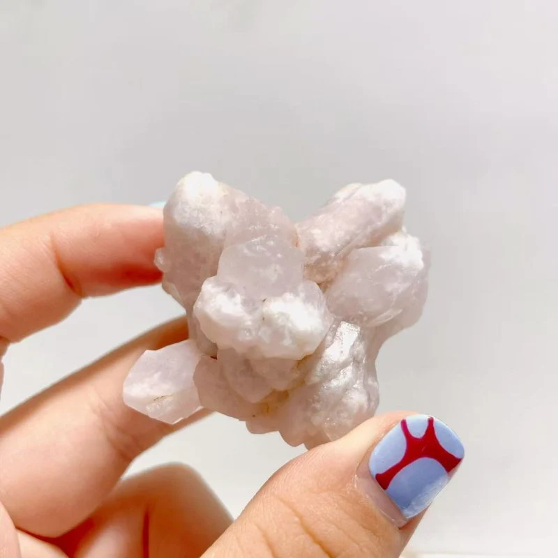 45 Pieces Raw Pink Quartz Specimen - Image 3
