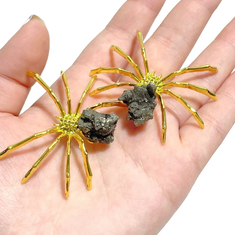 Raw Pyrite Spider Ornament Handmade Alloy Spider Wholesale - Image 6