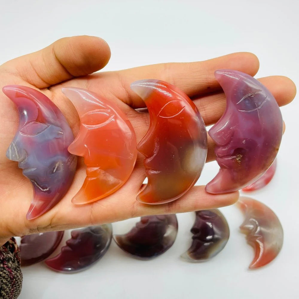 16 Pieces Beautiful Red Agate Moon Face - Image 5