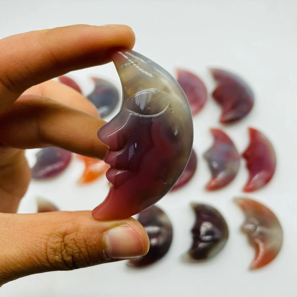 16 Pieces Beautiful Red Agate Moon Face - Image 6