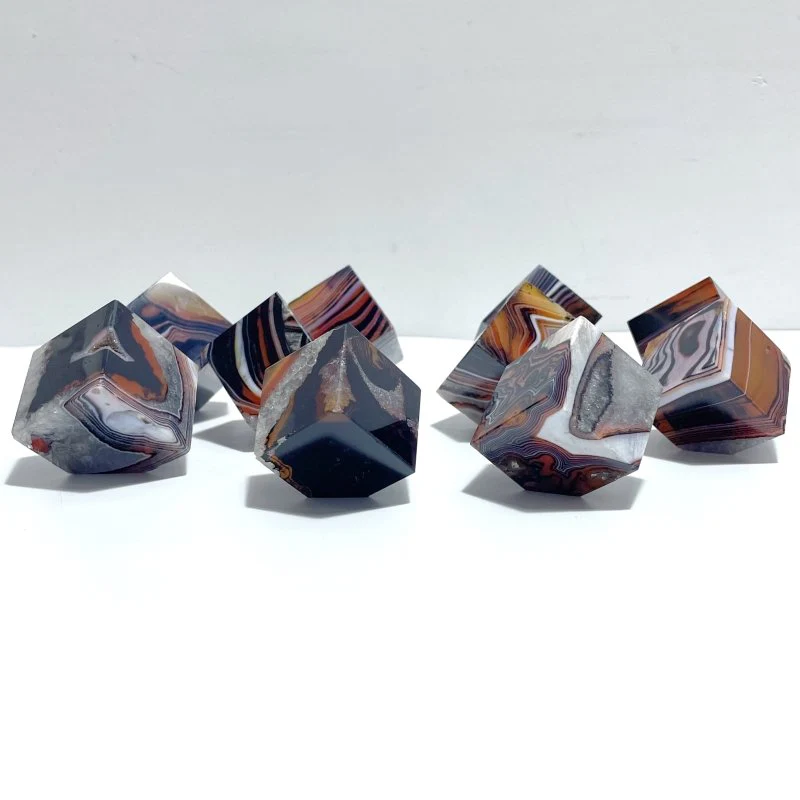 Red&Black Stripe Agate Mixed Quartz Standable Cube Wholesale - Image 2