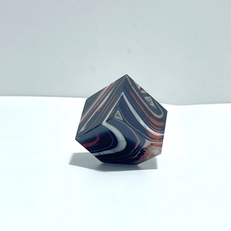 Red&Black Stripe Agate Mixed Quartz Standable Cube Wholesale - Image 3