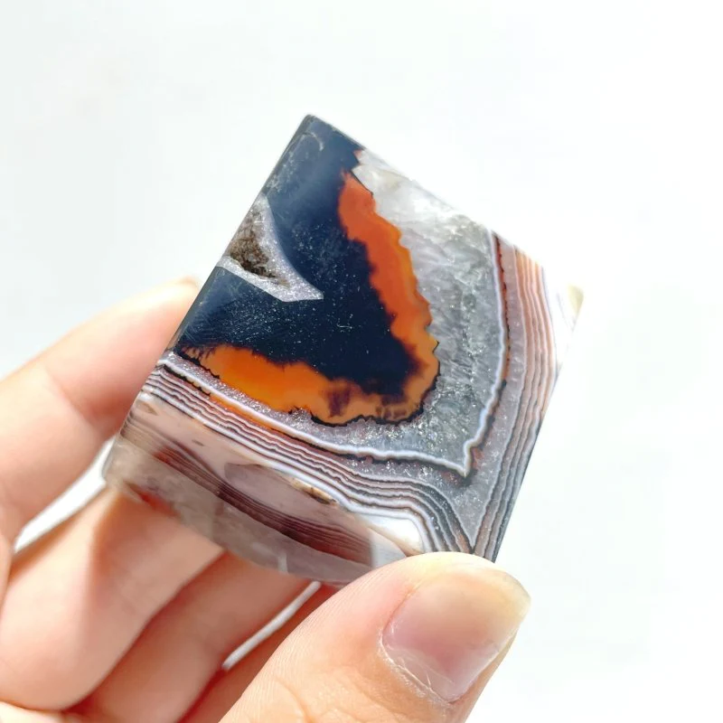 Red&Black Stripe Agate Mixed Quartz Standable Cube Wholesale - Image 5