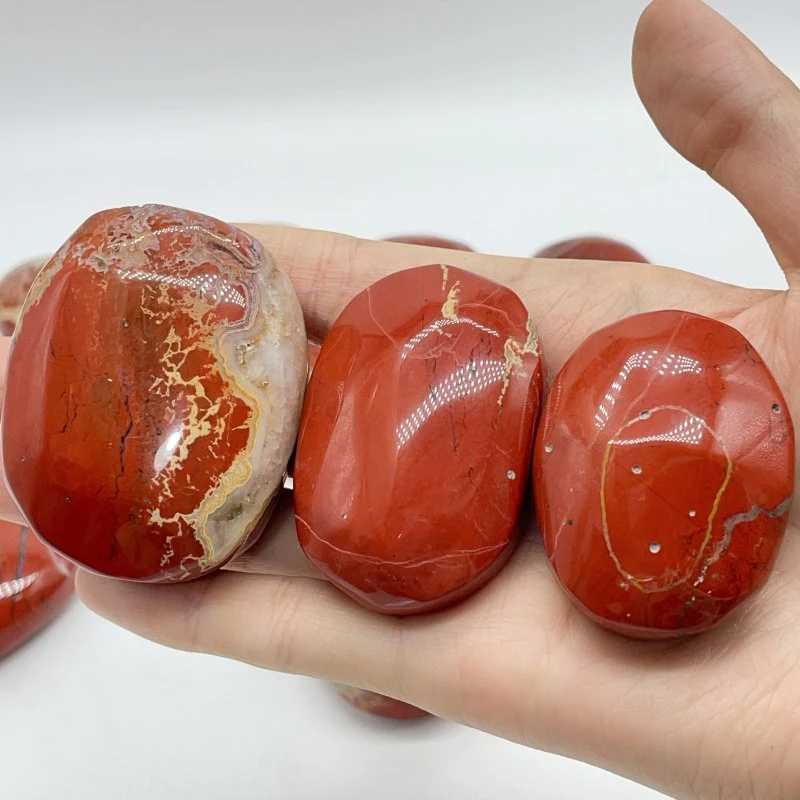 Red Jasper Palm Wholesale - Image 4