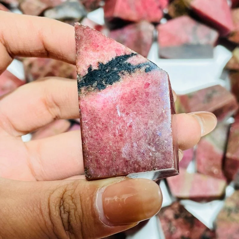107 Pieces Red Rhodonite Free Form - Image 8