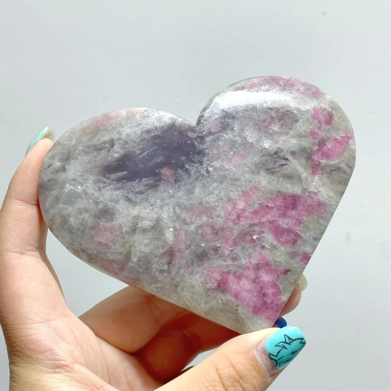 11 Pieces Large Red Tourmaline Heart - Image 5