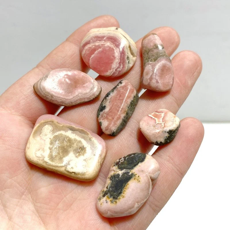 Rhodochrosite Gravel Chips Mixed Size Wholesale - Image 5