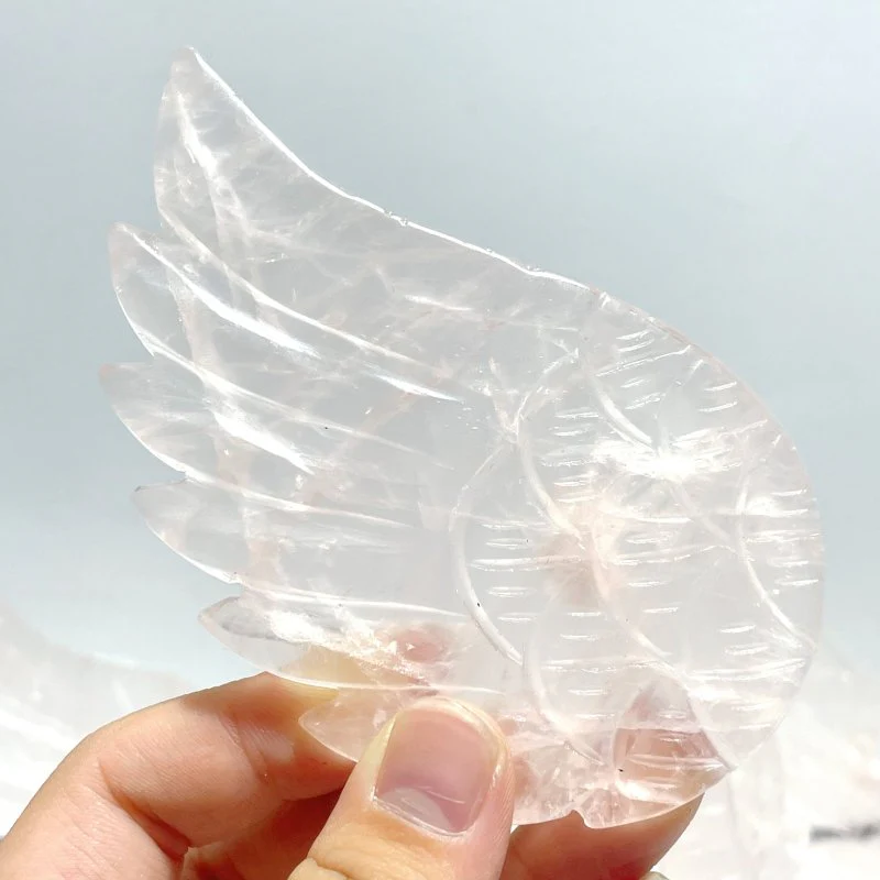 4 Pairs Rose Quartz Angel Wing Carving With Stand - Image 4