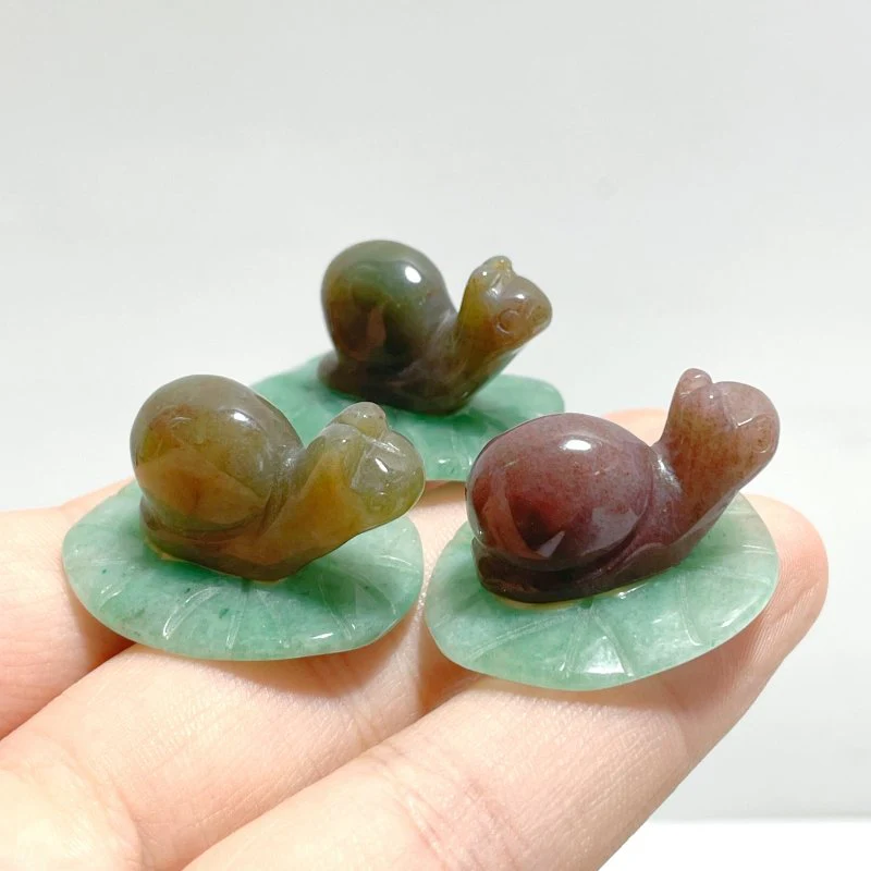 Snail On Leaf Mini Carving Wholesale Tiger Eye Green Aventurine - Image 2
