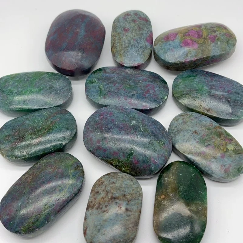 Ruby In Kyanite Palm Wholesale - Image 3
