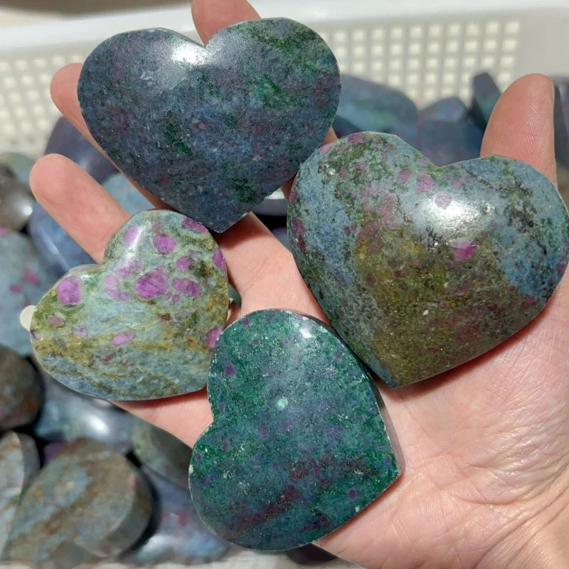 Ruby In Kyanite Stone Heart Wholesale - Image 3