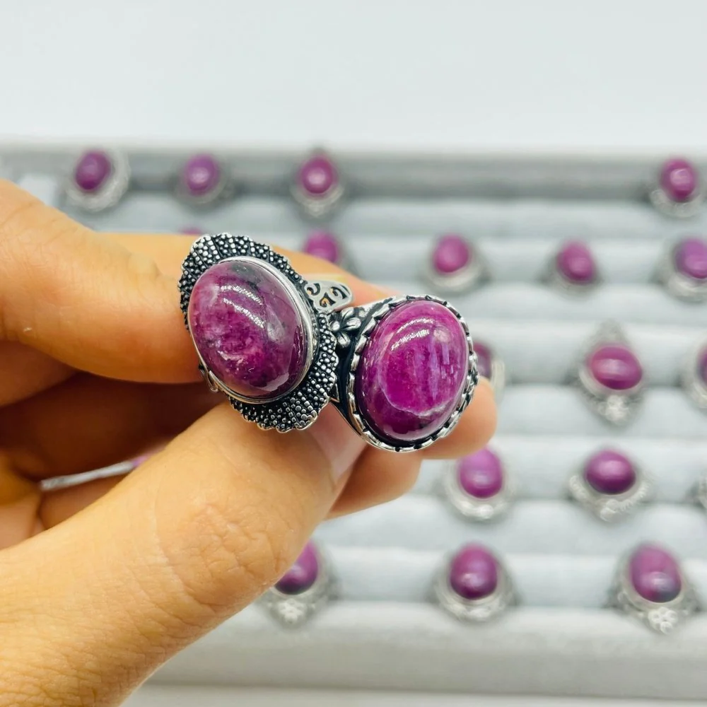 30 Pieces High Quality Ruby Zoisite Different Styles Ring - Image 2