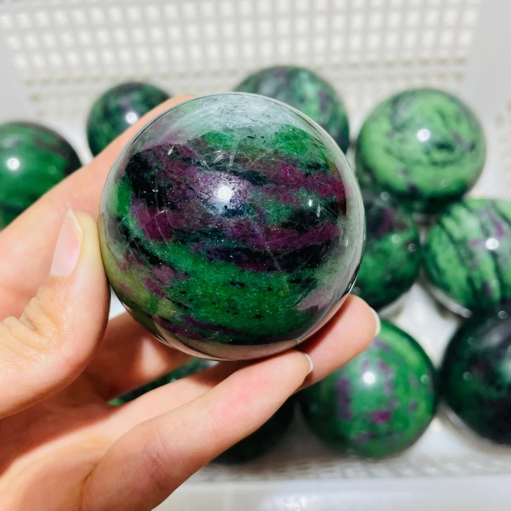 15 Pieces Beautiful Ruby Zoisite Spheres - Image 8