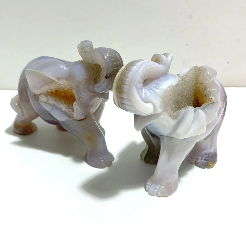 6 Pieces Small Geode Agate Druzy Elephant Carving - Image 2