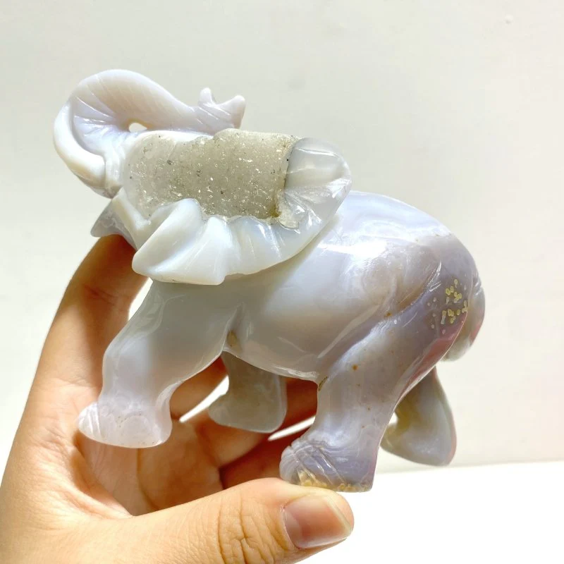 6 Pieces Small Geode Agate Druzy Elephant Carving - Image 3
