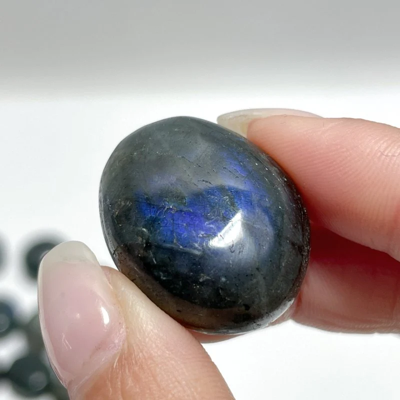 Small Flash Dark Labradorite Tumbled Wholesale - Image 6