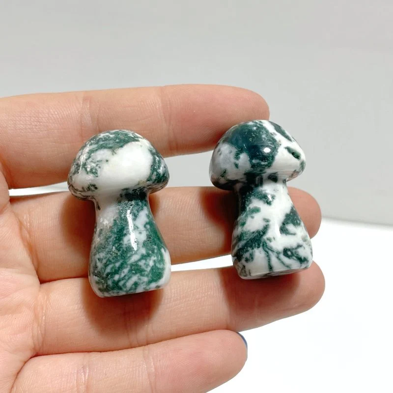 Small Moss Agate Mushroom Carving Wholesale - Image 6