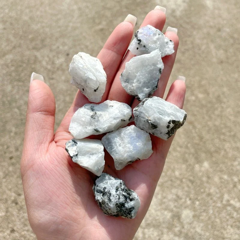 Small Raw India Moonstone Mixed Black Mica Wholesale - Image 4