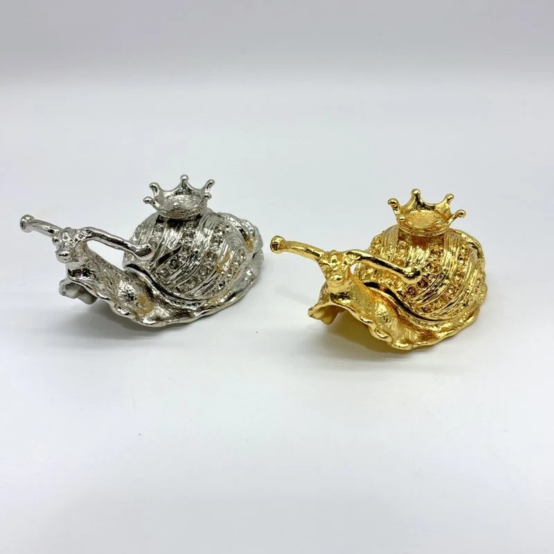 Snails Removable Back Crystal Sphere Stand Wholesale - Image 4