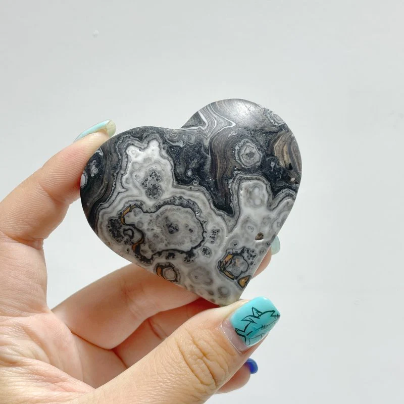 Stripe Yellow/Grey Calcite Heart Wholesale - Image 4