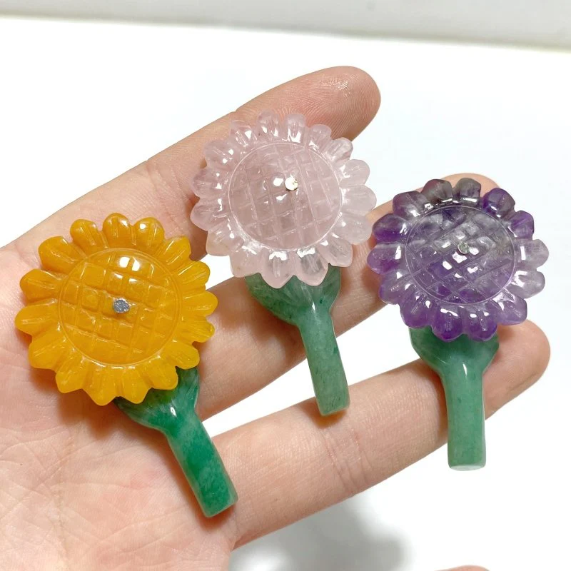 Sunflower-shaped Yellow Jade And Green Aventurine Leaf Carving Wholesale - Image 4