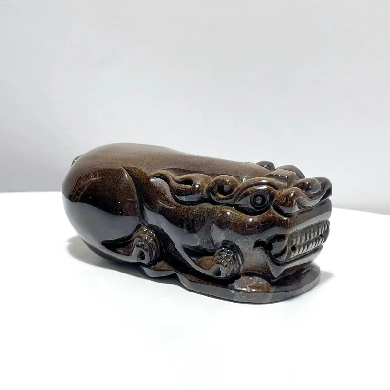 Large Tiger Eye Pixiu Carving - Image 3