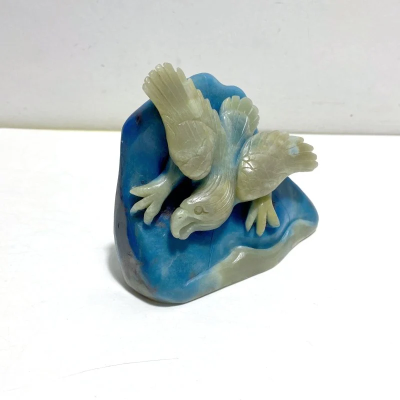 Blue Trolleite Eagle Carving - Image 2