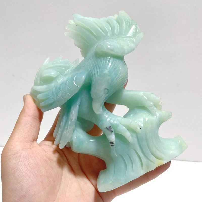 Unique Caribbean Calcite Eagle Carving - Image 3