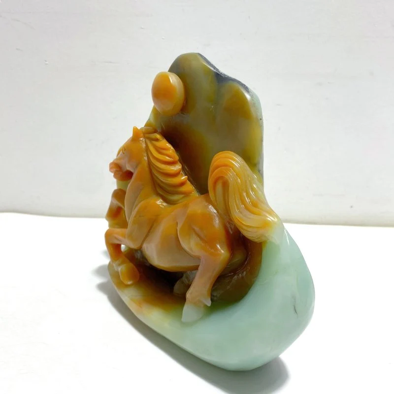 Unique Caribbean Calcite Horse Carving - Image 3