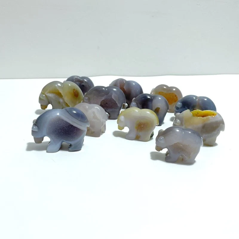 12 Pieces Geode Druzy Agate Bear Carving