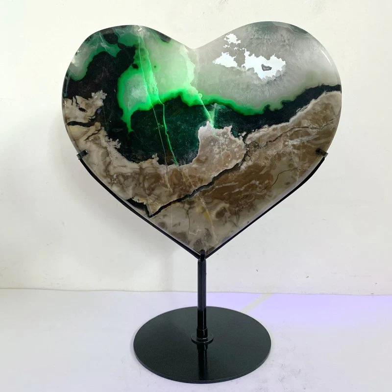 Unique Geode Druzy Volcano Agate Heart Carving With Stand(UV-Reactive) #3 - Image 2