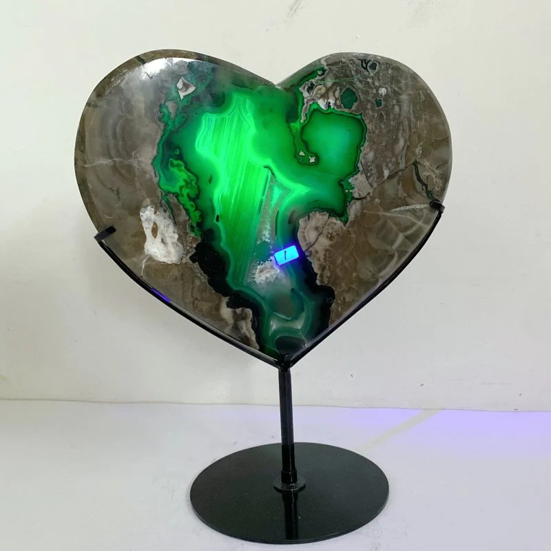 Unique Geode Druzy Volcano Agate Heart Carving With Stand(UV-Reactive) #4