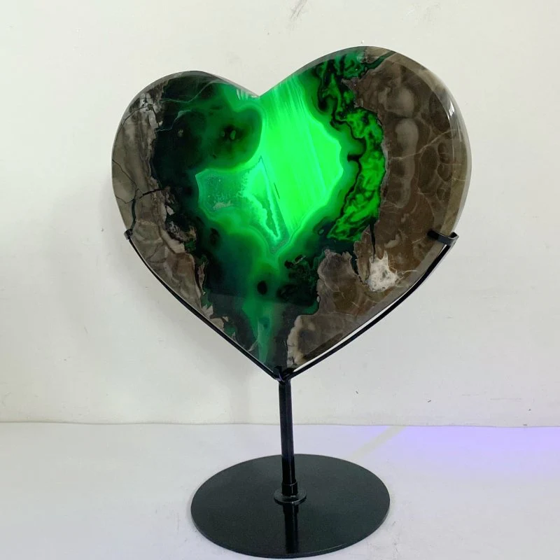 Unique Geode Druzy Volcano Agate Heart Carving With Stand(UV-Reactive) #4 - Image 2