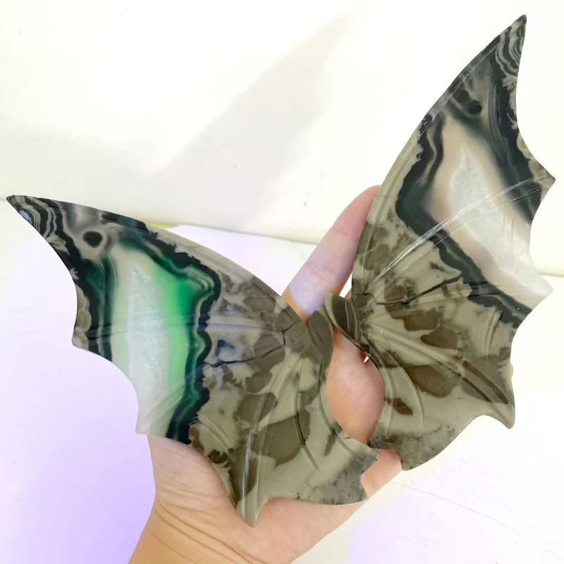 2 Pairs Volcano Agate Bat Wing With Stand (UV-Reactive) - Image 3