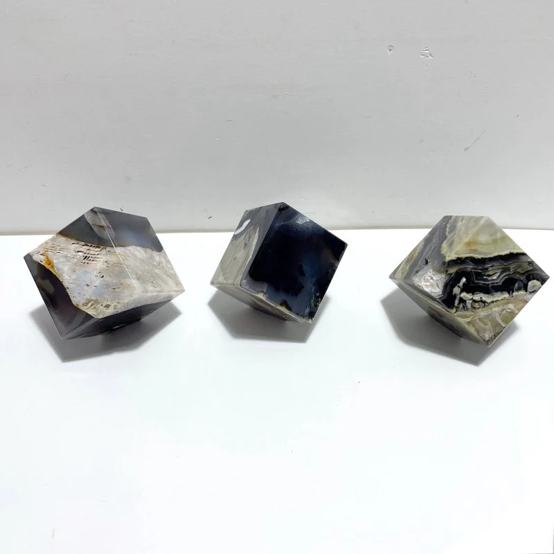 8 Pieces Volcanic Agate Standable Cube (UV-Reactive) - Image 5