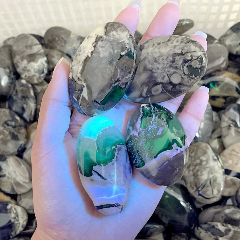 Beautiful Volcano Agate Palm Wholesale(UV-Reactive) - Image 5