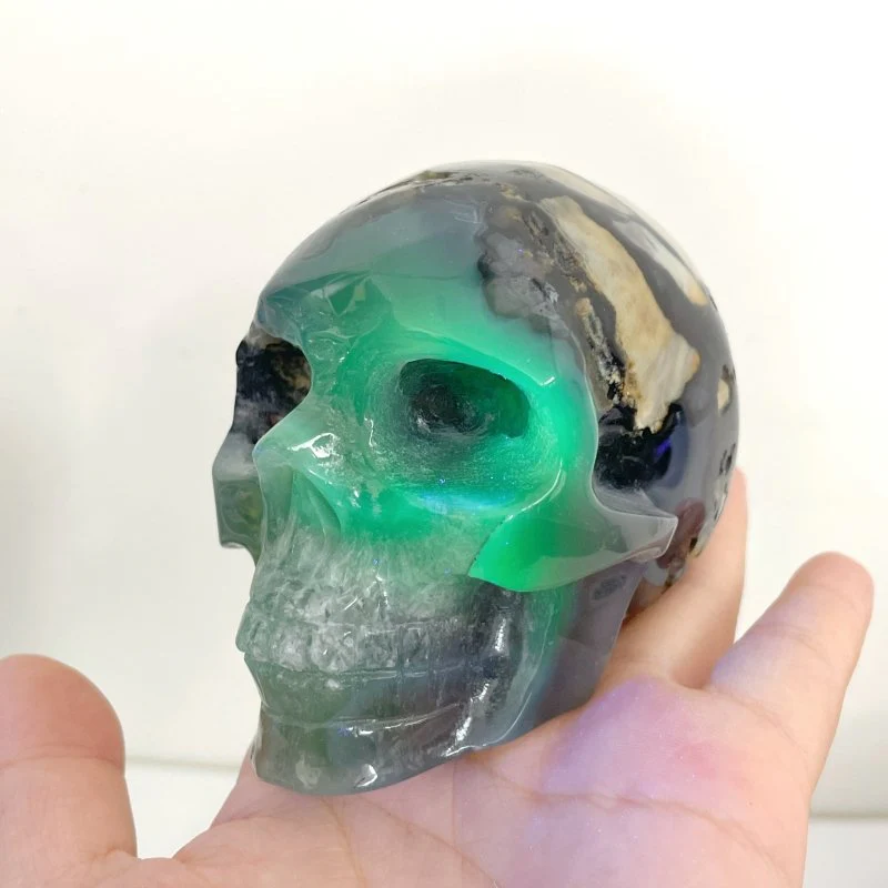 6 Pieces Volcano Agate Skull(UV-Reactive) - Image 2