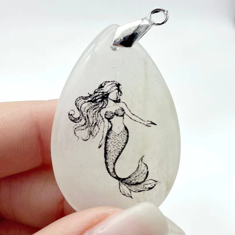 White Jade Engraved Mermaid Teardrop Pendant Crystal Pendant Wholesale - Image 3