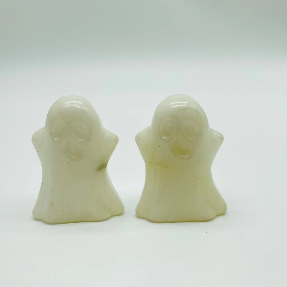 White Jasper & Howlite Ghost Halloween Carving Wholesale - Image 2