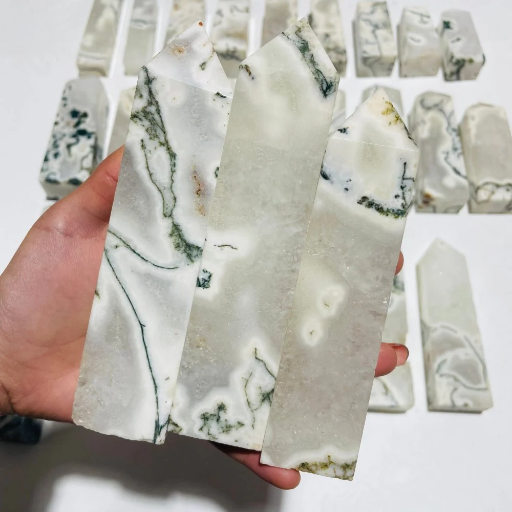 26 Pieces White Moss Agate Four-Sided Tower Points - Image 2