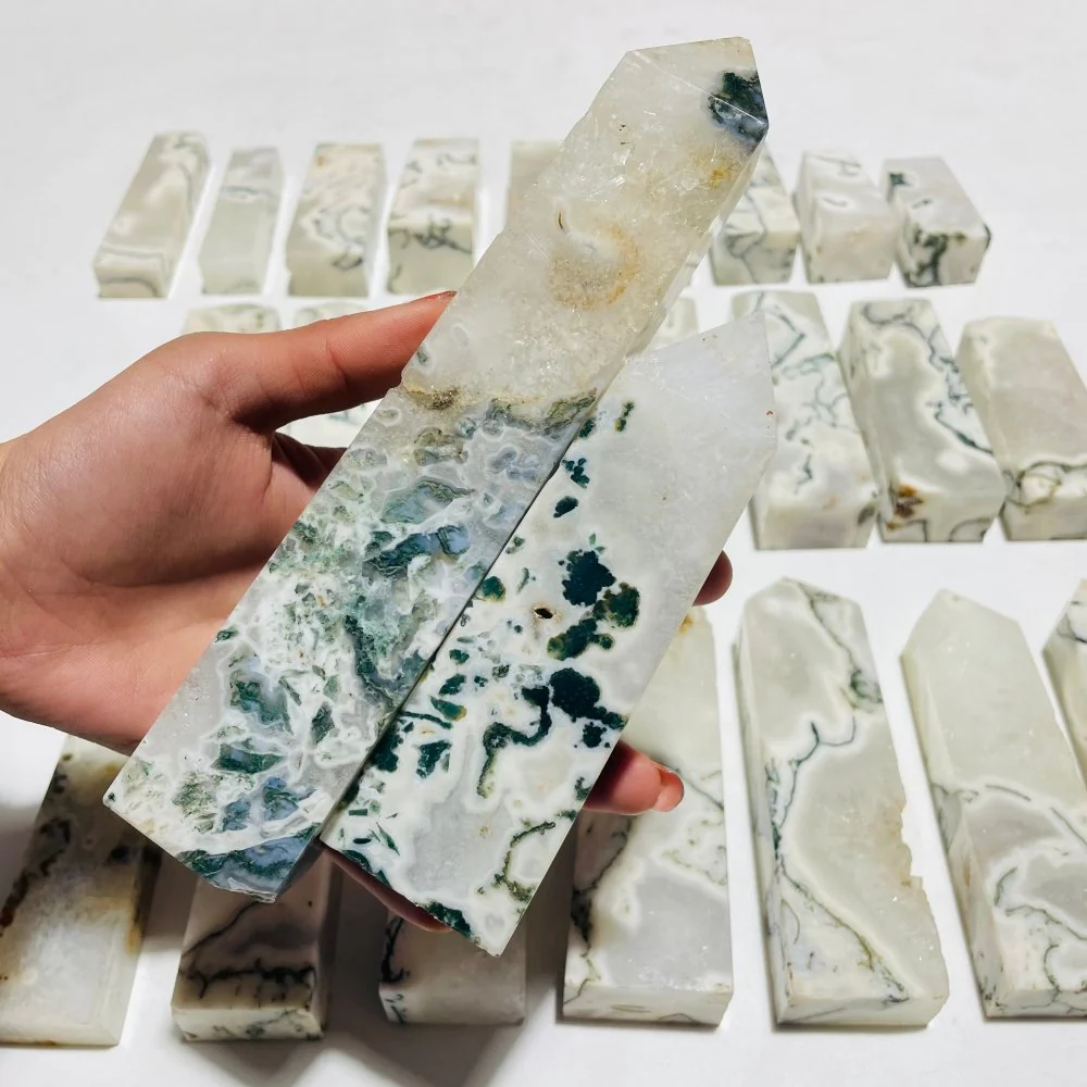 26 Pieces White Moss Agate Four-Sided Tower Points - Image 4